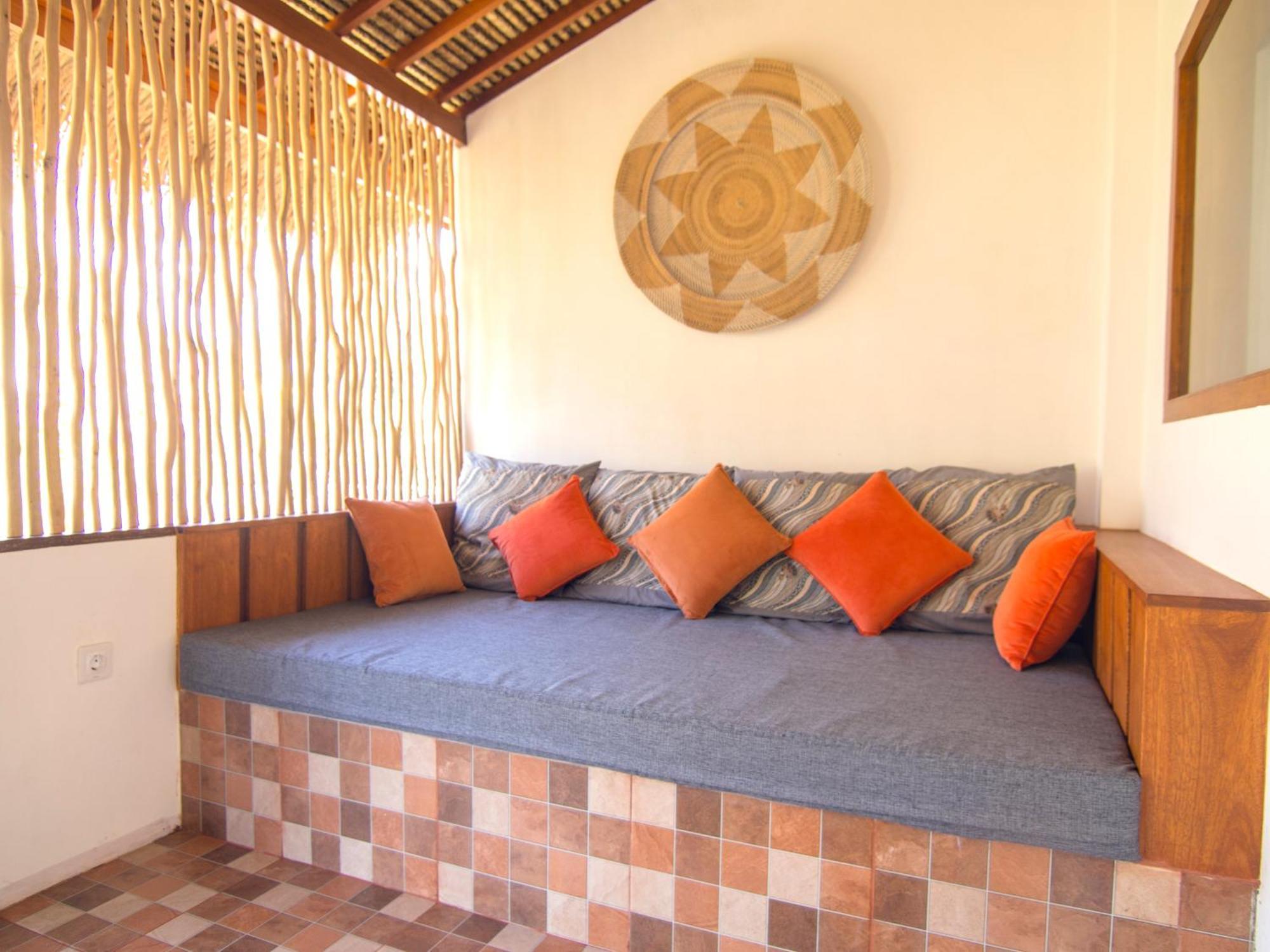 Coco Breeze Spa Hotel Gili Air Exterior photo