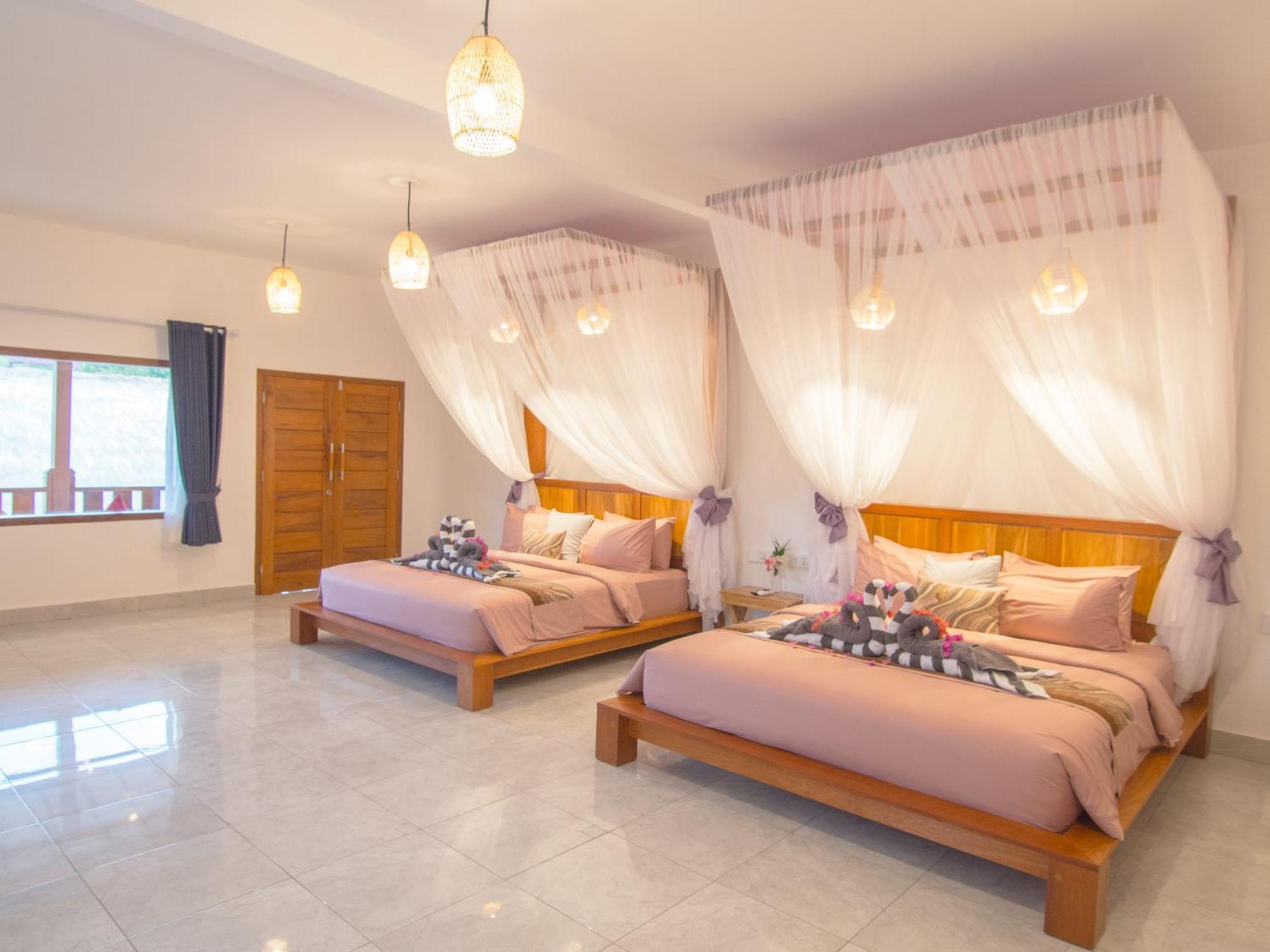 Coco Breeze Spa Hotel Gili Air Exterior photo